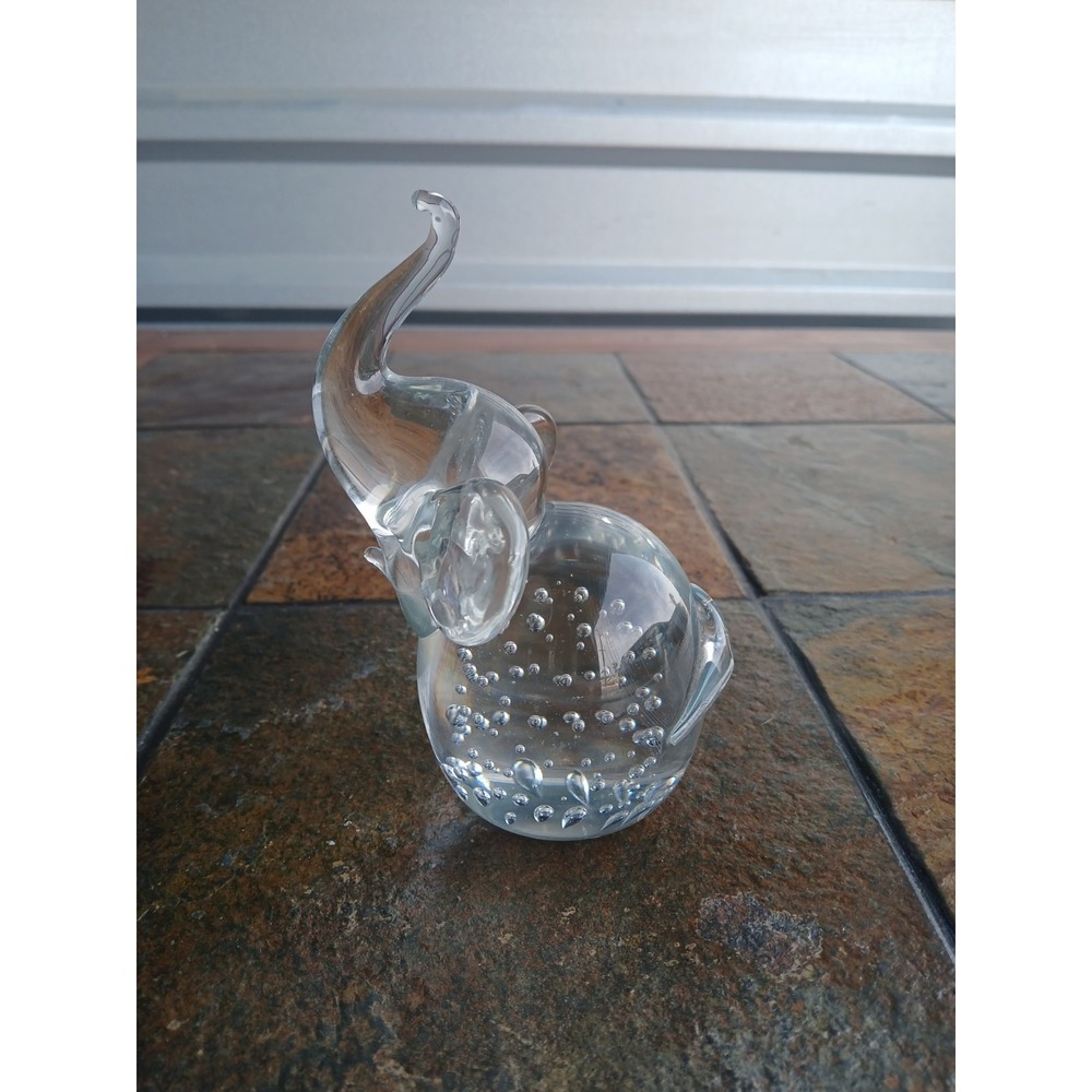 Vintage Glass Elephant Trunk Up Figurine Controlled‎ Bubbles MCM Art Glass 5.5" - Picture 6 of 7